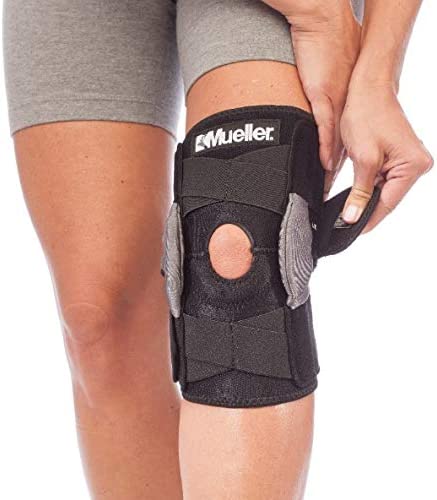 Mueller Sports Medicine Adjustable Hinged Knee Brace, Black/Gray, One Size Fits Most